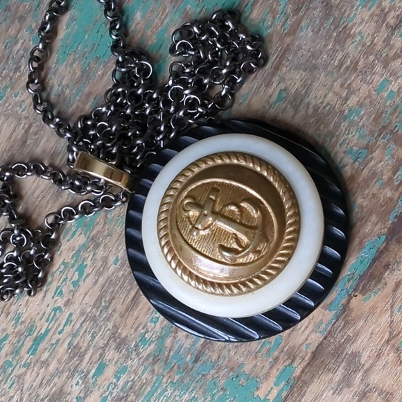 WHIMSY HOUSE I Upcycled Vintage Button Gold Metal Anchor Pendant Necklace - Picture 1 of 9